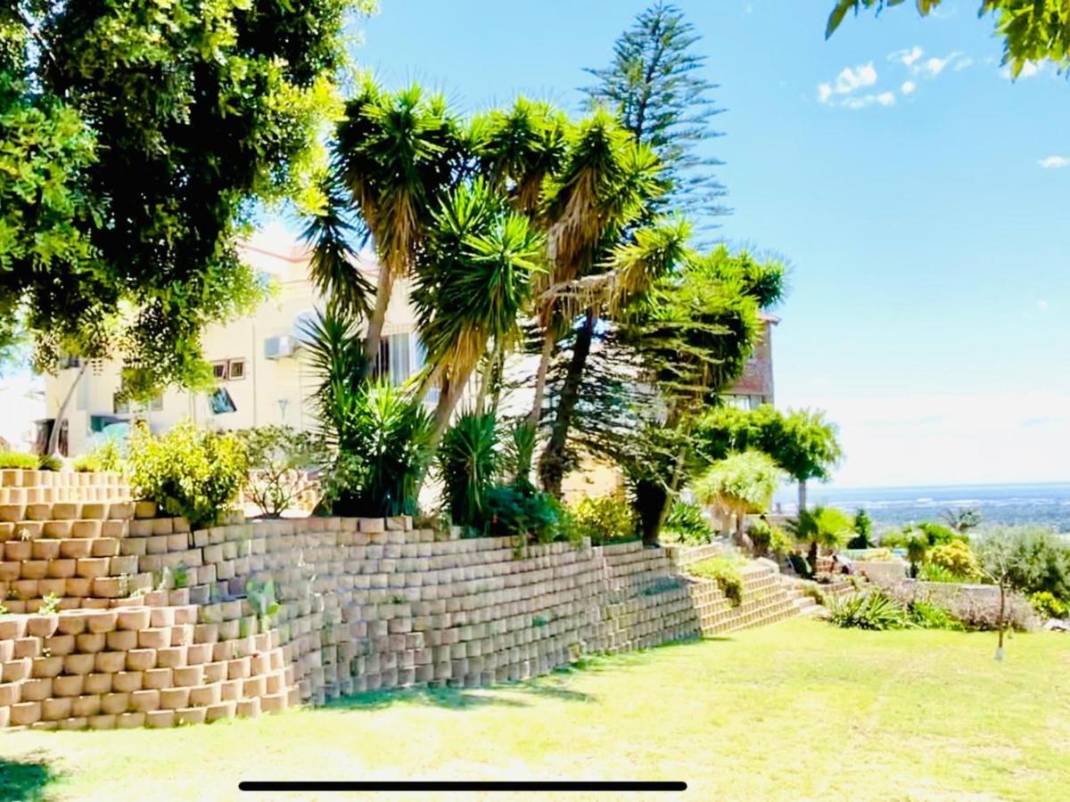 Hotel Vibes Cape Town Plattekloof Bagian luar foto