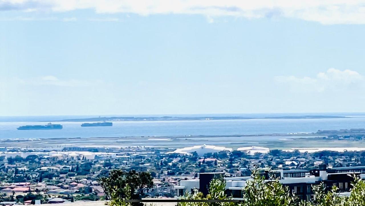 Hotel Vibes Cape Town Plattekloof Bagian luar foto