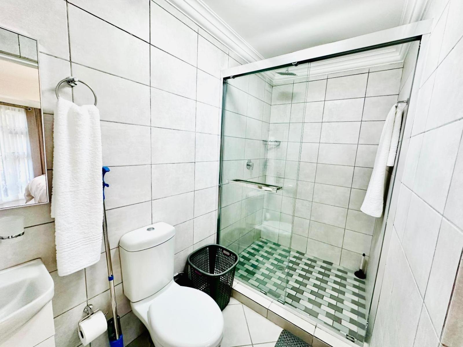 Hotel Vibes Cape Town Plattekloof Ruang foto